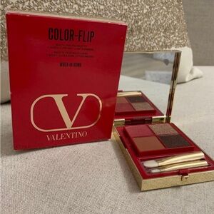 Valentino Color-Flip Eye Palette - Multi-Look Eyeshadow Palette